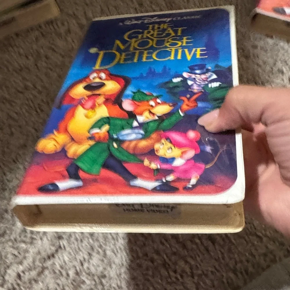 Disney The Great Mouse Detective VHS - Blue and Yellow Cover